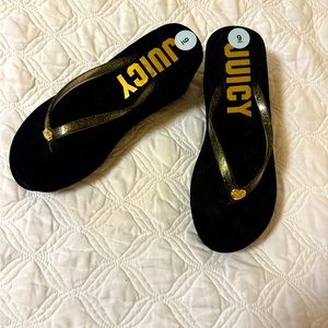 NWOT - Juice couture women wedges- size 9